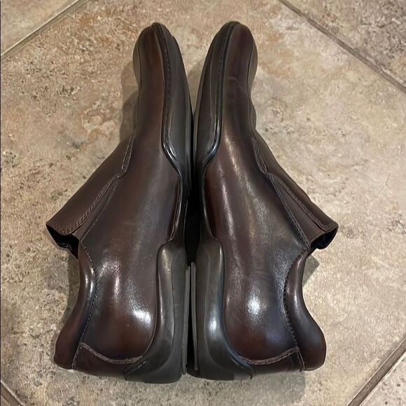 Kenneth Cole Brown Come Fly With Me Brown Leather Loafer Shoes Mens 10M Slip-on - Picture 10 of 11